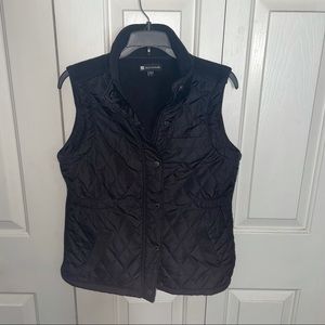 Black fall/winter vest! Womens size small